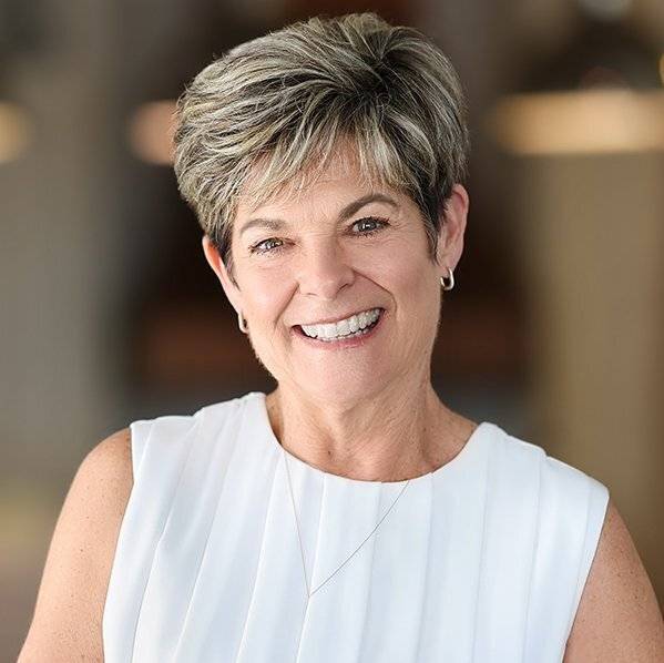 Sara Miller Photo